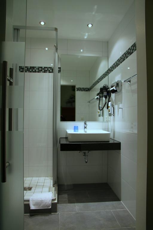 Warsteinerhof By Centro Comfort Hotel Köln