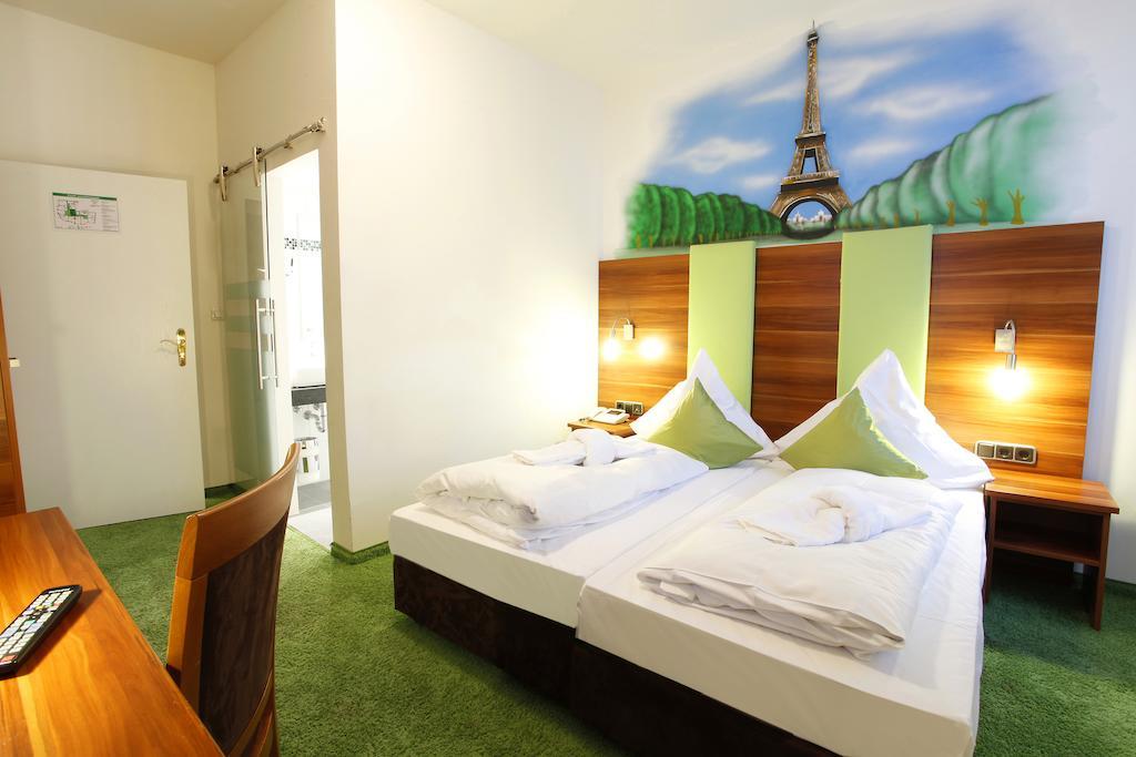 Hotel Warsteinerhof By Centro Comfort Keulen